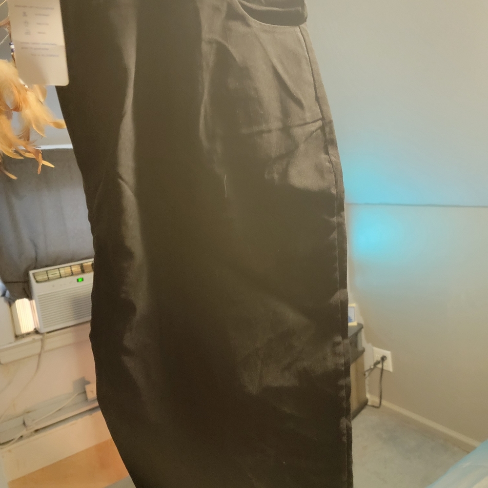 Pants - Picture 4 of 4